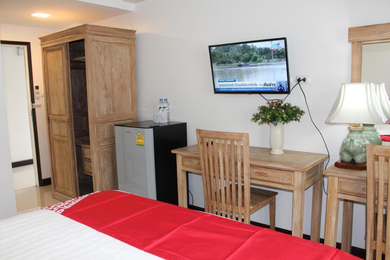Oyo 75409 Premium The Family Hotel 清邁 外观 照片